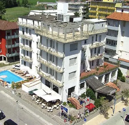 Rex Hotell 3*
