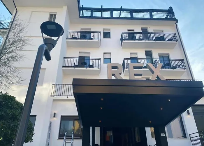 Rex 호텔 리도 디 사비오