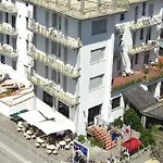 Rex Hotel