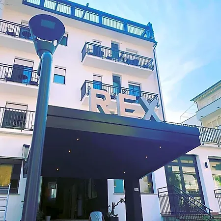 Rex Hotel