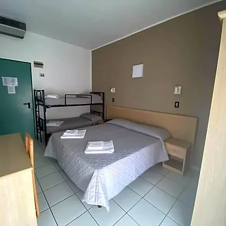 Rex Hotel