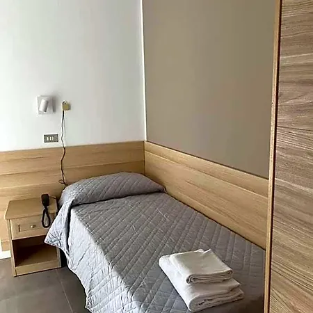 Rex Hotel