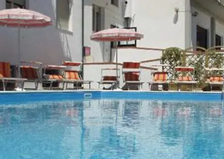 Rex Hotel 3*
